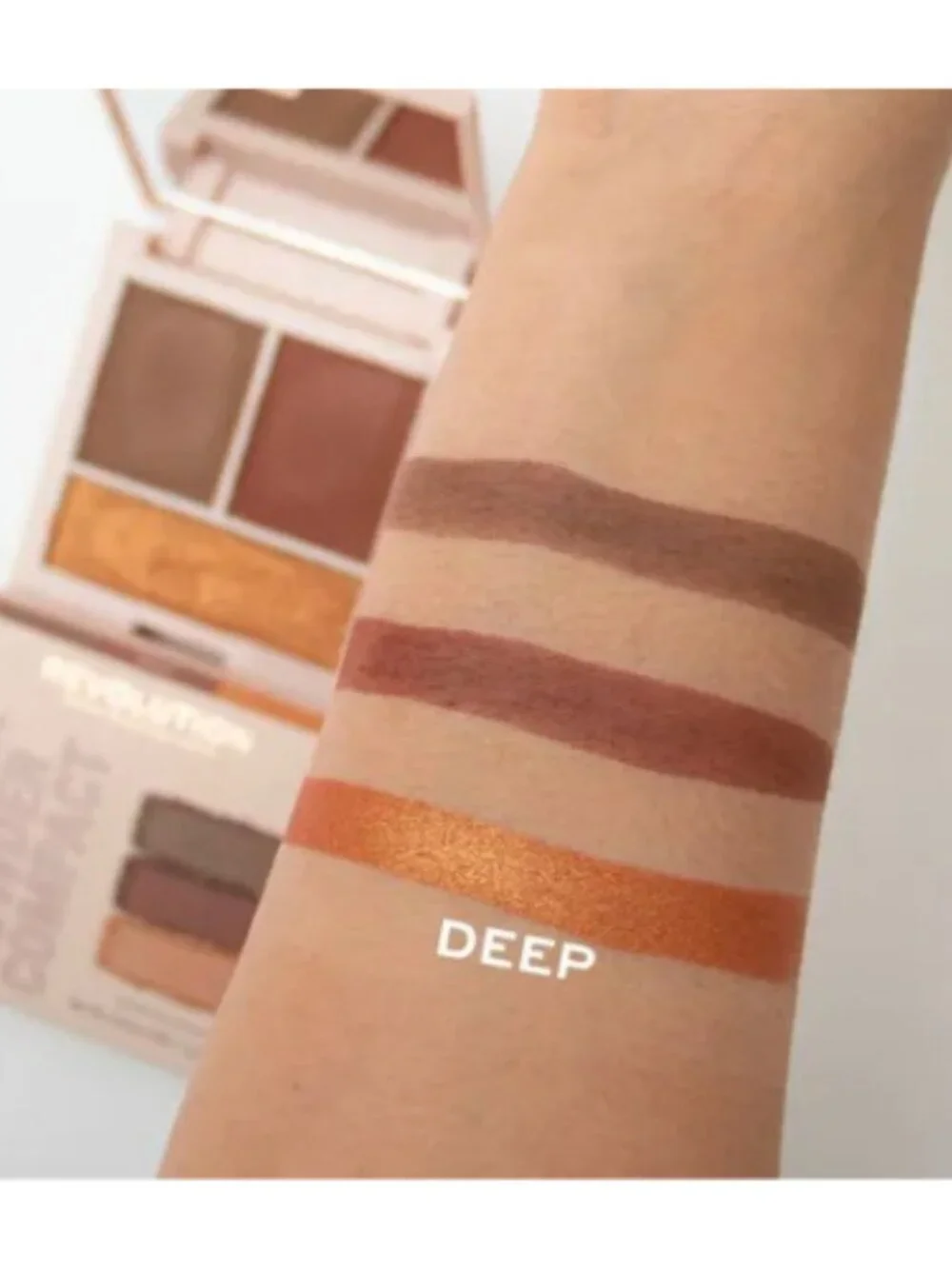 Makeup Revolution Deep Contour Powder Compact Palette 7g Sculpting Kit NEW